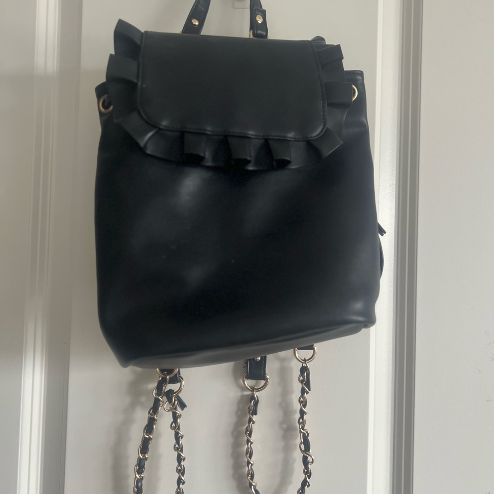 Black Ruffled Women's Backpack - Picture 1 of 4